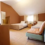 فندق Akropoli 3*