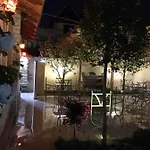 Akropoli فندق تيرانا