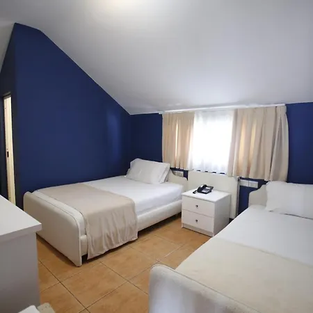 Hotell Akropoli Tirana