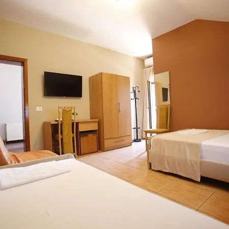 Akropoli Hotell