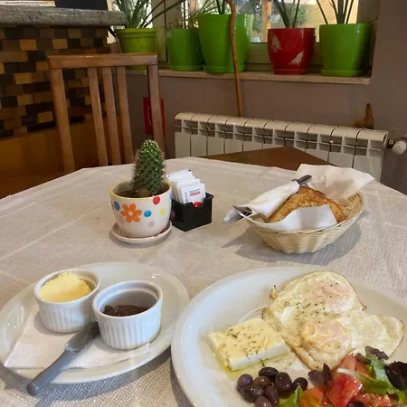 Akropoli Hotell Tirana