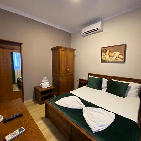 Hotell Akropoli Tirana