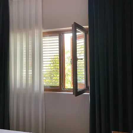 Hotell Akropoli Tirana