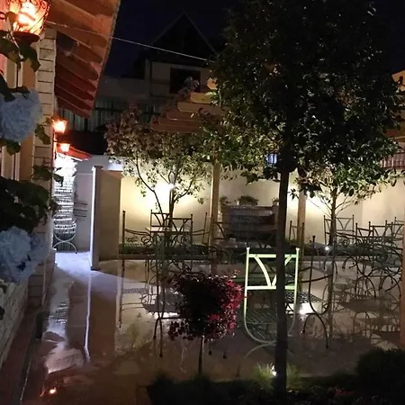 Akropoli Hotell Tirana